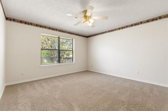 1313 Sparrow TRL, Copperas Cove, TX 76522
