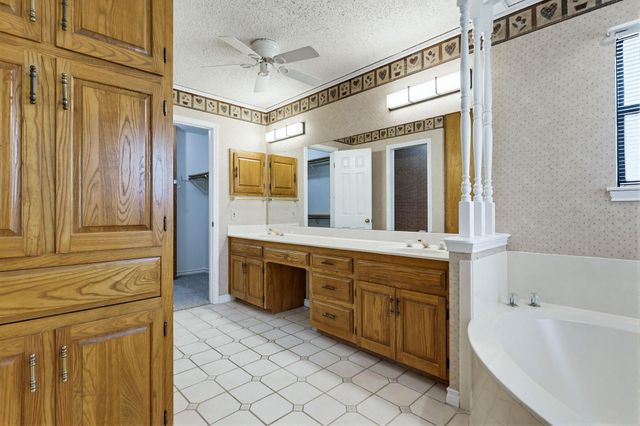 1313 Sparrow TRL, Copperas Cove, TX 76522
