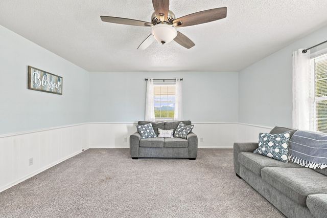 1967 Mt Olive Highway, Newton Grove, NC 28366
