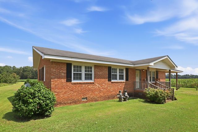 1967 Mt Olive Highway, Newton Grove, NC 28366