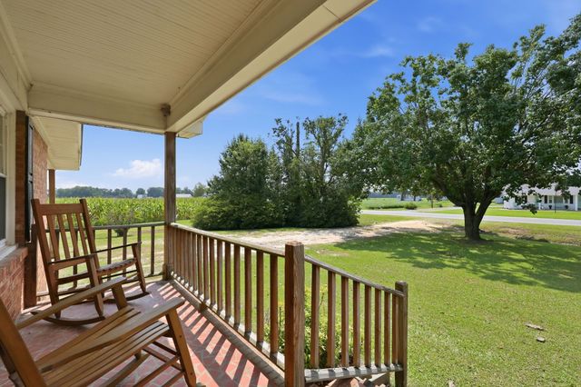 1967 Mt Olive Highway, Newton Grove, NC 28366