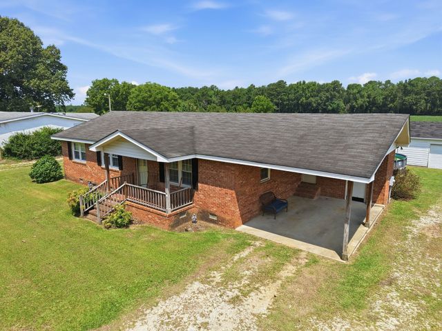 1967 Mt Olive Highway, Newton Grove, NC 28366