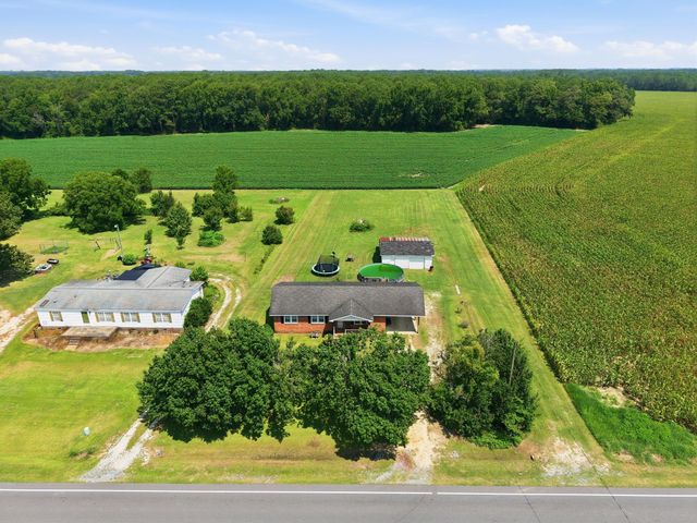 1967 Mt Olive Highway, Newton Grove, NC 28366