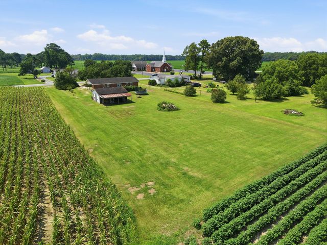 1967 Mt Olive Highway, Newton Grove, NC 28366