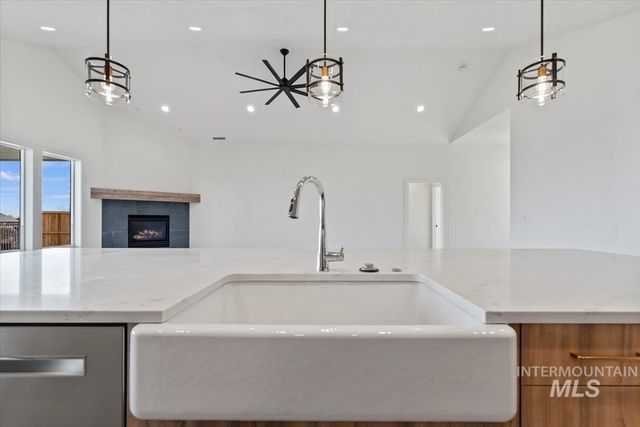 1438 W Ultar Dr., Nampa, ID 83686