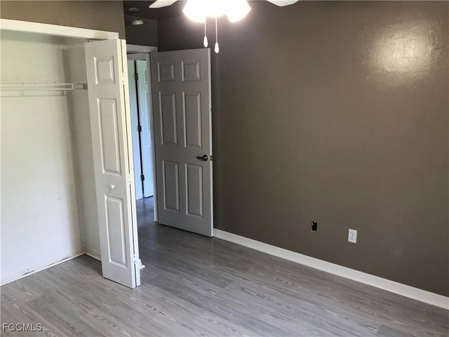 7500 Cameron CIR, Fort Myers, FL 33912