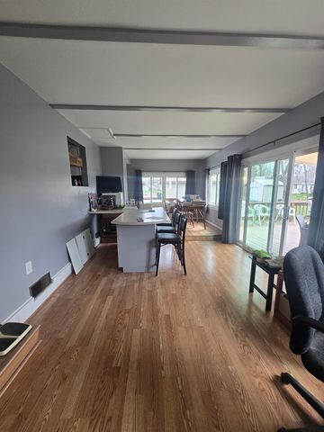 707 Sawyer, East Tawas, MI 48730