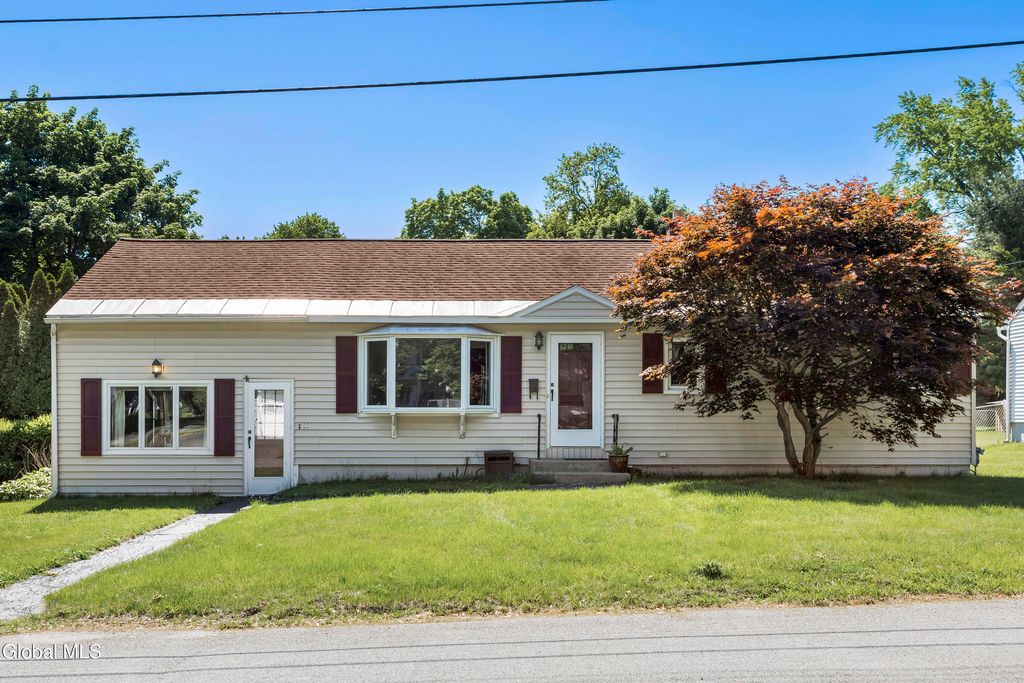 14 Concord Street, Scotia, NY 12302