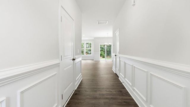 612 Jules Lane, Moore, SC 29369