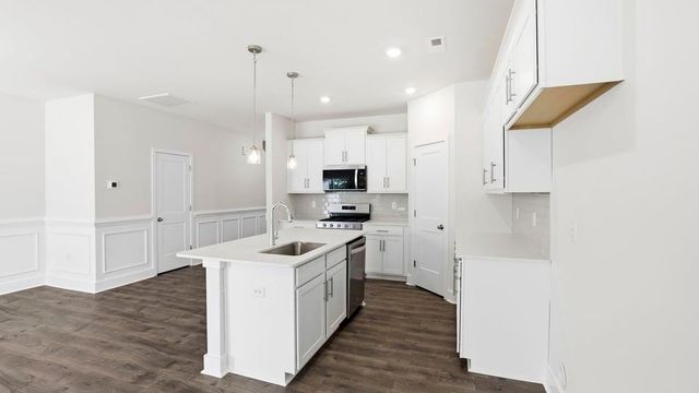612 Jules Lane, Moore, SC 29369
