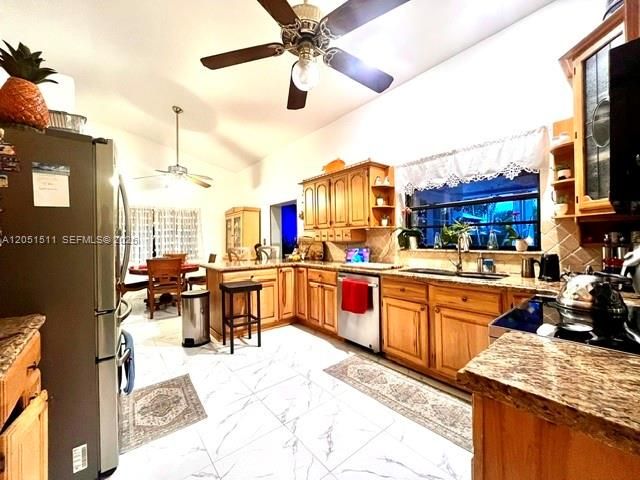 16330 SW 282nd St, Homestead, FL 33033