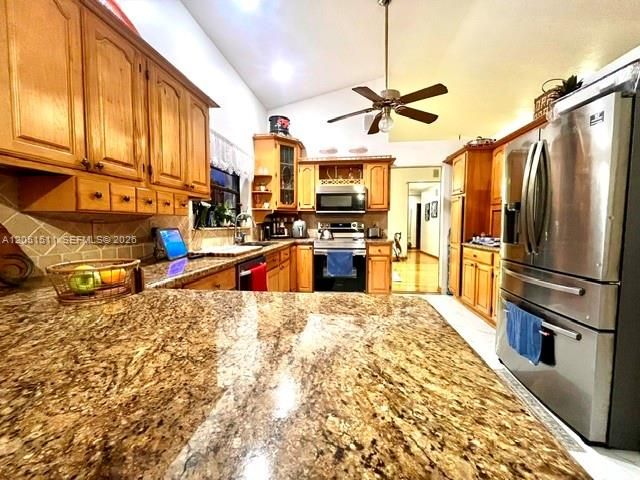 16330 SW 282nd St, Homestead, FL 33033