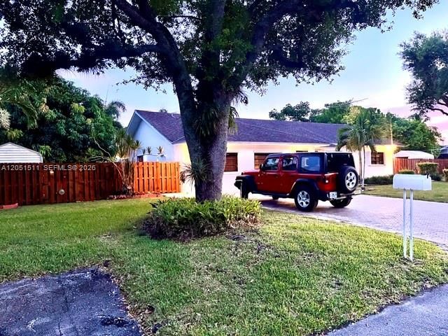 16330 SW 282nd St, Homestead, FL 33033