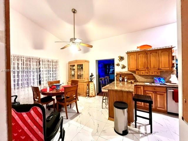 16330 SW 282nd St, Homestead, FL 33033