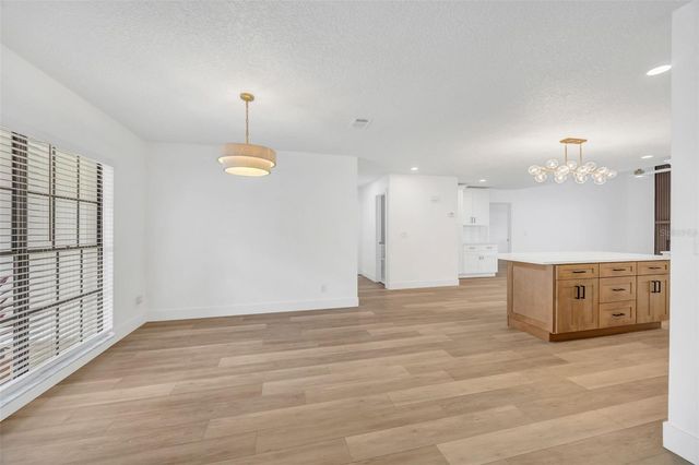 7818 CAPWOOD AVENUE, Tampa, FL 33637