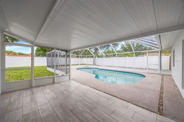 7818 CAPWOOD AVENUE, Tampa, FL 33637