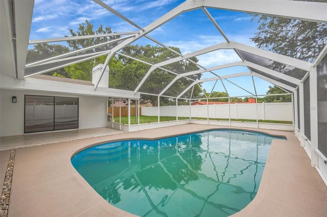 7818 CAPWOOD AVENUE, Tampa, FL 33637