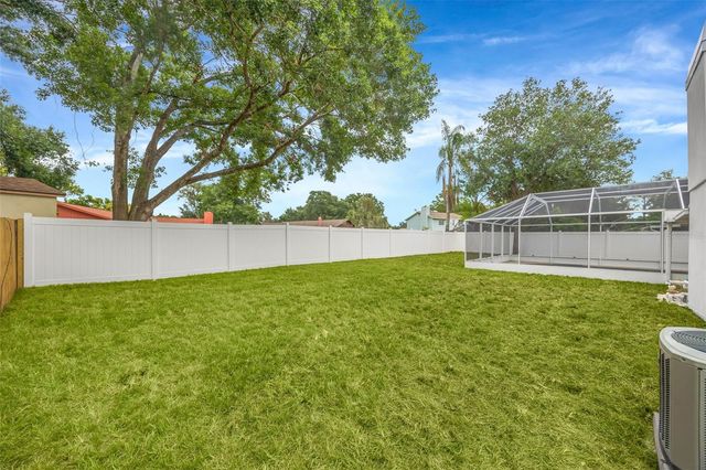 7818 CAPWOOD AVENUE, Tampa, FL 33637