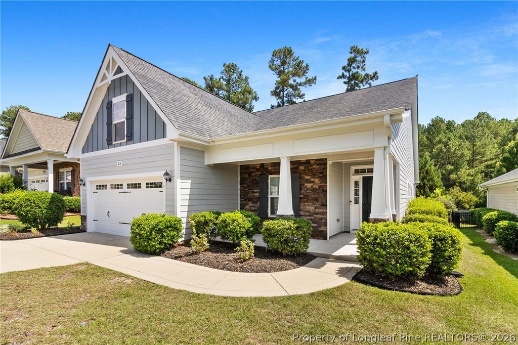 24 Glen Bend Court, Spring Lake, NC 28390 — photo 3