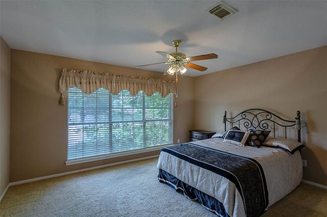 217 Tupelo Lane, Conroe, TX 77304