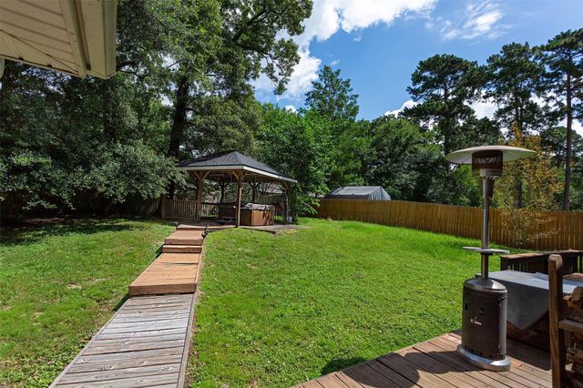 217 Tupelo Lane, Conroe, TX 77304