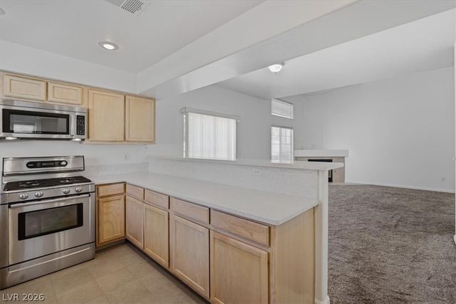 9275 Silver Arrow Court, Las Vegas, NV 89117