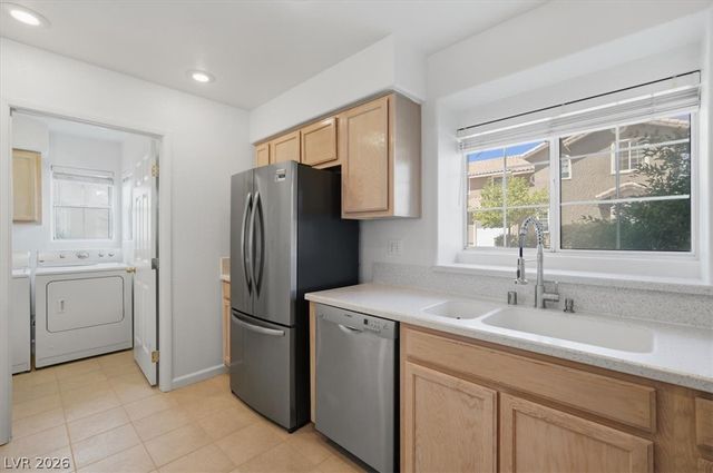 9275 Silver Arrow Court, Las Vegas, NV 89117