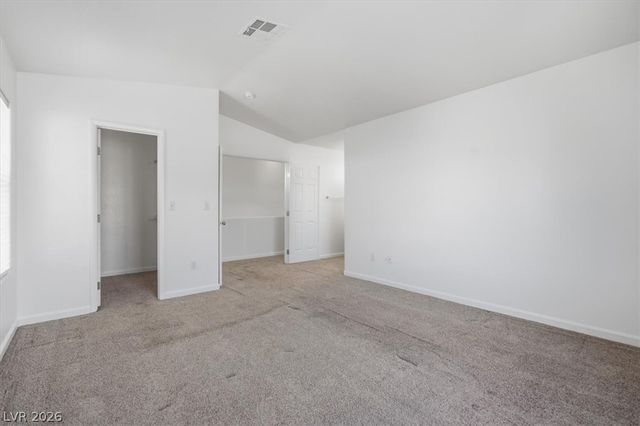 9275 Silver Arrow Court, Las Vegas, NV 89117