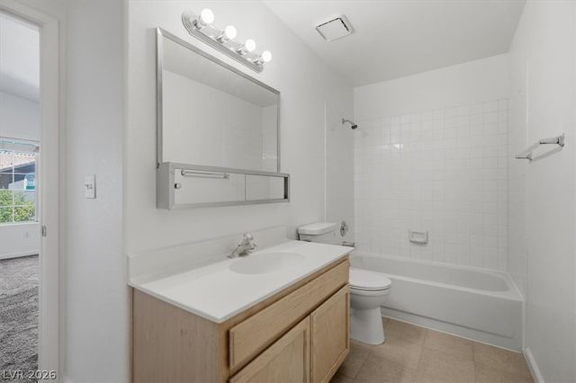 9275 Silver Arrow Court, Las Vegas, NV 89117