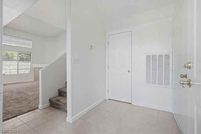 9275 Silver Arrow Court, Las Vegas, NV 89117