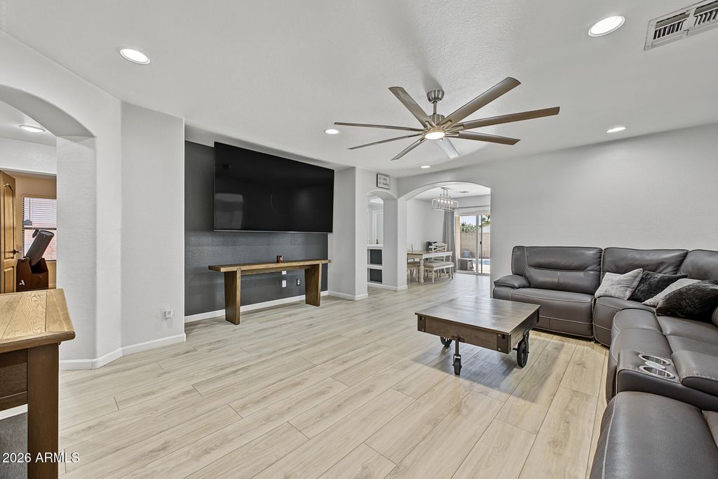 11119 E WIER Avenue, Mesa, AZ 85208 — photo 2