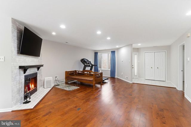 49 WOODMONT DR, Lawrenceville, NJ 08648