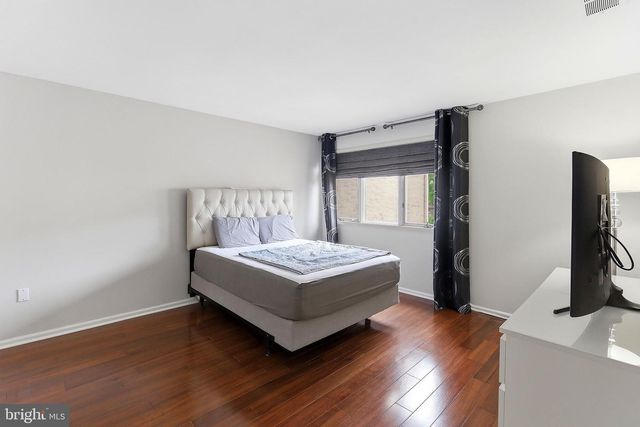 49 WOODMONT DR, Lawrenceville, NJ 08648