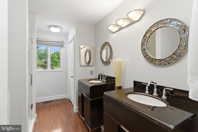 49 WOODMONT DR, Lawrenceville, NJ 08648