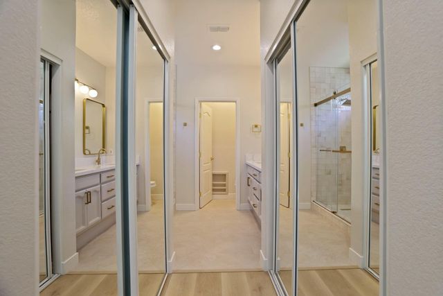 1518 Whitstable Dr, Roseville, CA 95747