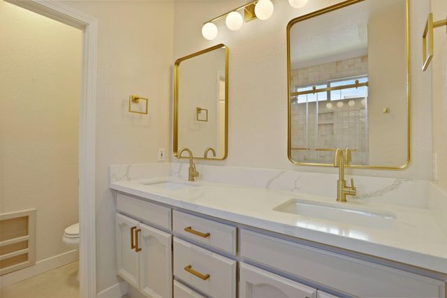 1518 Whitstable Dr, Roseville, CA 95747