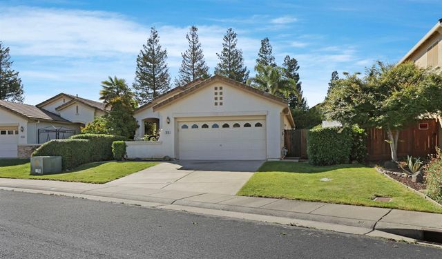1518 Whitstable Dr, Roseville, CA 95747