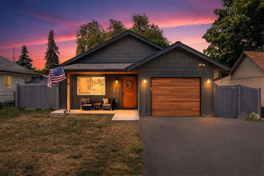 1506 6th Street E, Polson, MT 59860 photo 1