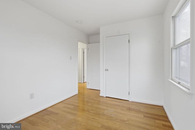 4904 HOLLYWOOD RD, College Park, MD 20740