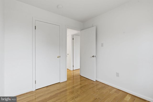 4904 HOLLYWOOD RD, College Park, MD 20740