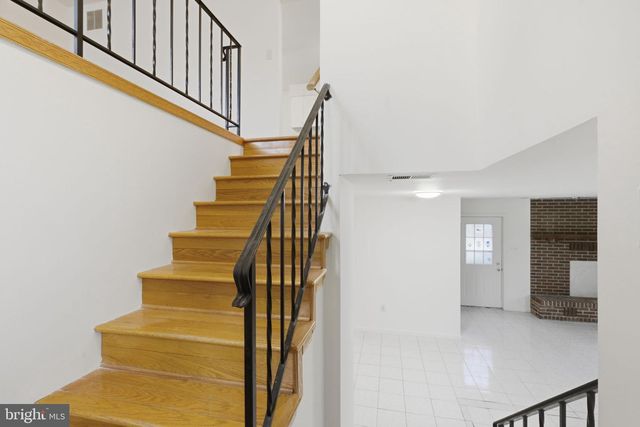 4904 HOLLYWOOD RD, College Park, MD 20740