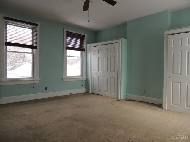 17 Maple Street, Reading, OH 45215