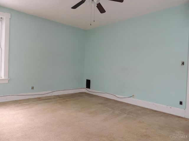 17 Maple Street, Reading, OH 45215