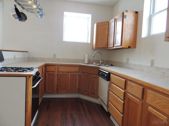 17 Maple Street, Reading, OH 45215