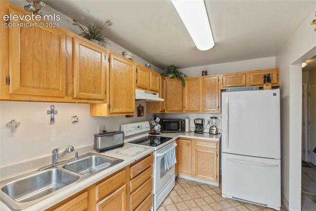 6608 Bobtail Drive, Colorado Springs, CO 80911