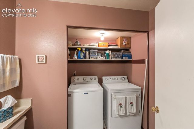 6608 Bobtail Drive, Colorado Springs, CO 80911