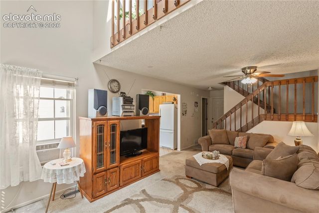 6608 Bobtail Drive, Colorado Springs, CO 80911