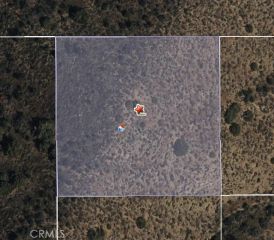 88 Vic Ave M-8, Palmdale, CA 93551
