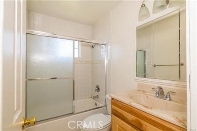 12631 Gradwell, Lakewood, CA 90715