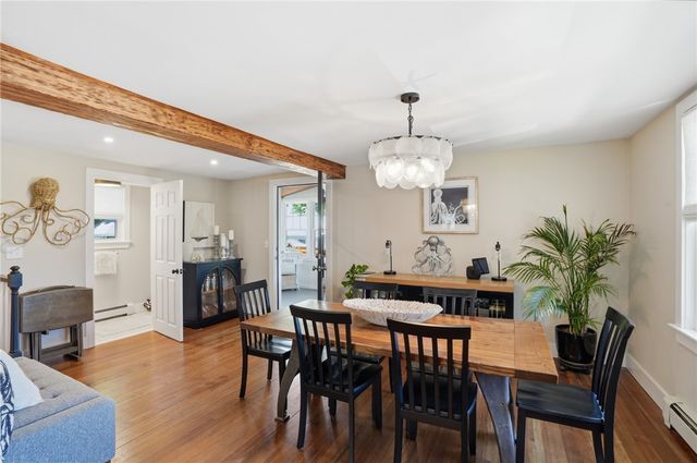 1 Staples Avenue, Warwick, RI 02886